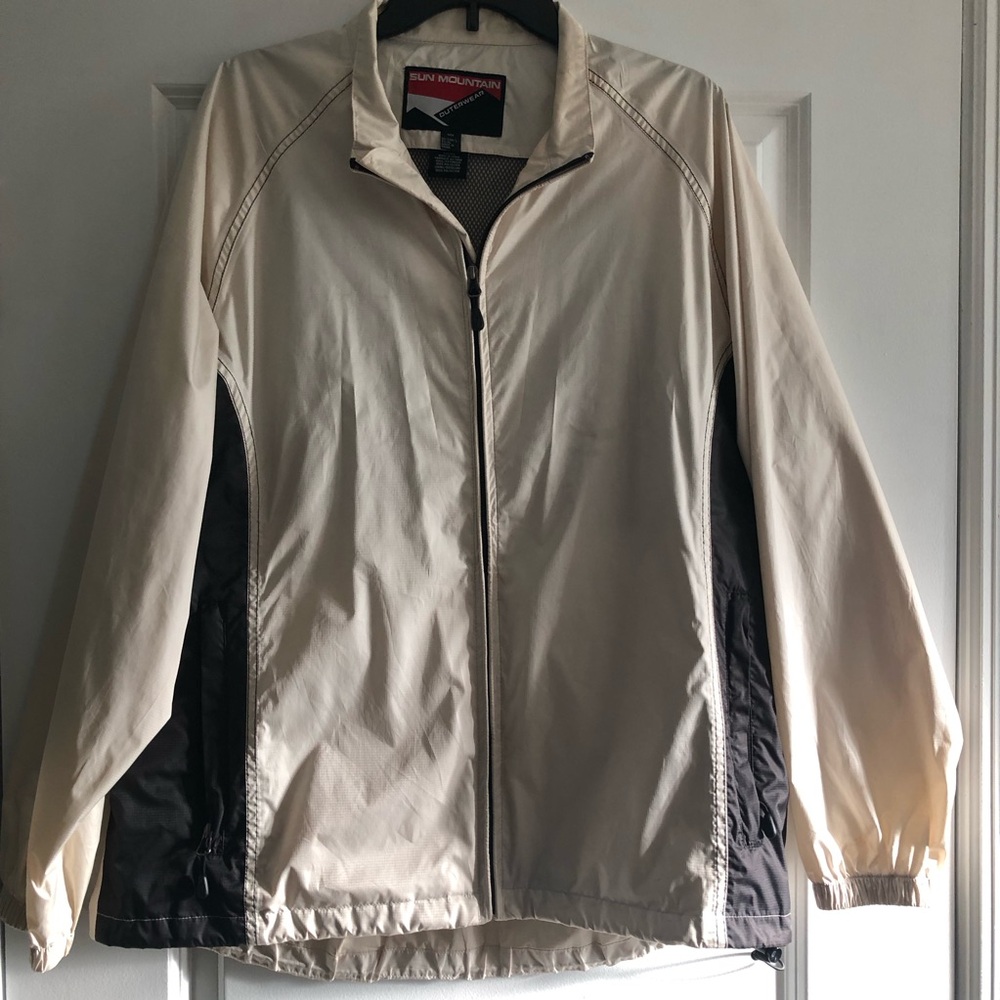 Sun Mountain Cream and Black Golf Jacket